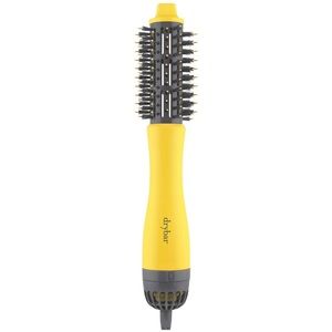 Half shot small round blow-dryer brush